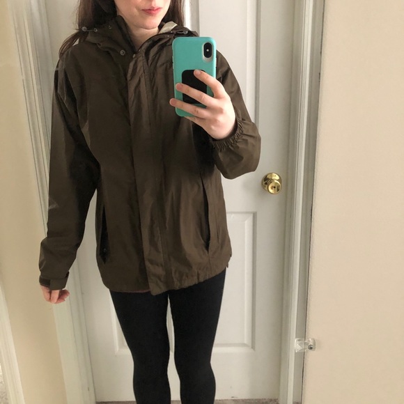 L.L Bean Rain Jacket - Picture 10 of 10